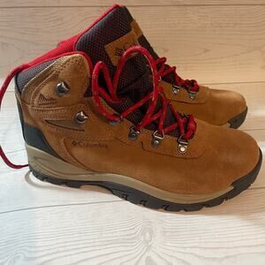 Columbia Women's Hiking Boot Size 9 Newton Ridge BL4552-286